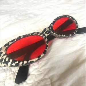 Last chance Sun glasses/ Cat Glasses